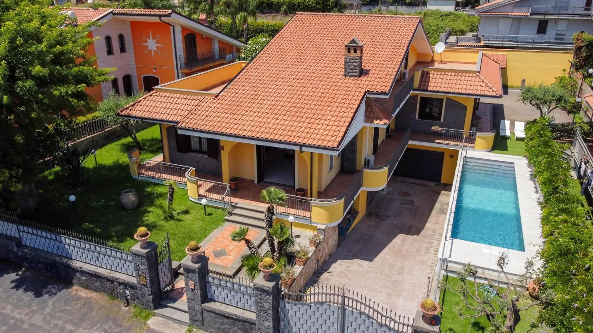 מסקלי Villa Cesare